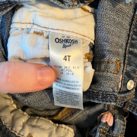 Valentines Day ❤️Oshkosh b’gosh heart embroidered overalls dress denim size 4t - Picture 3 of 5